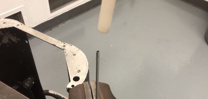 Entgratung von Metallen